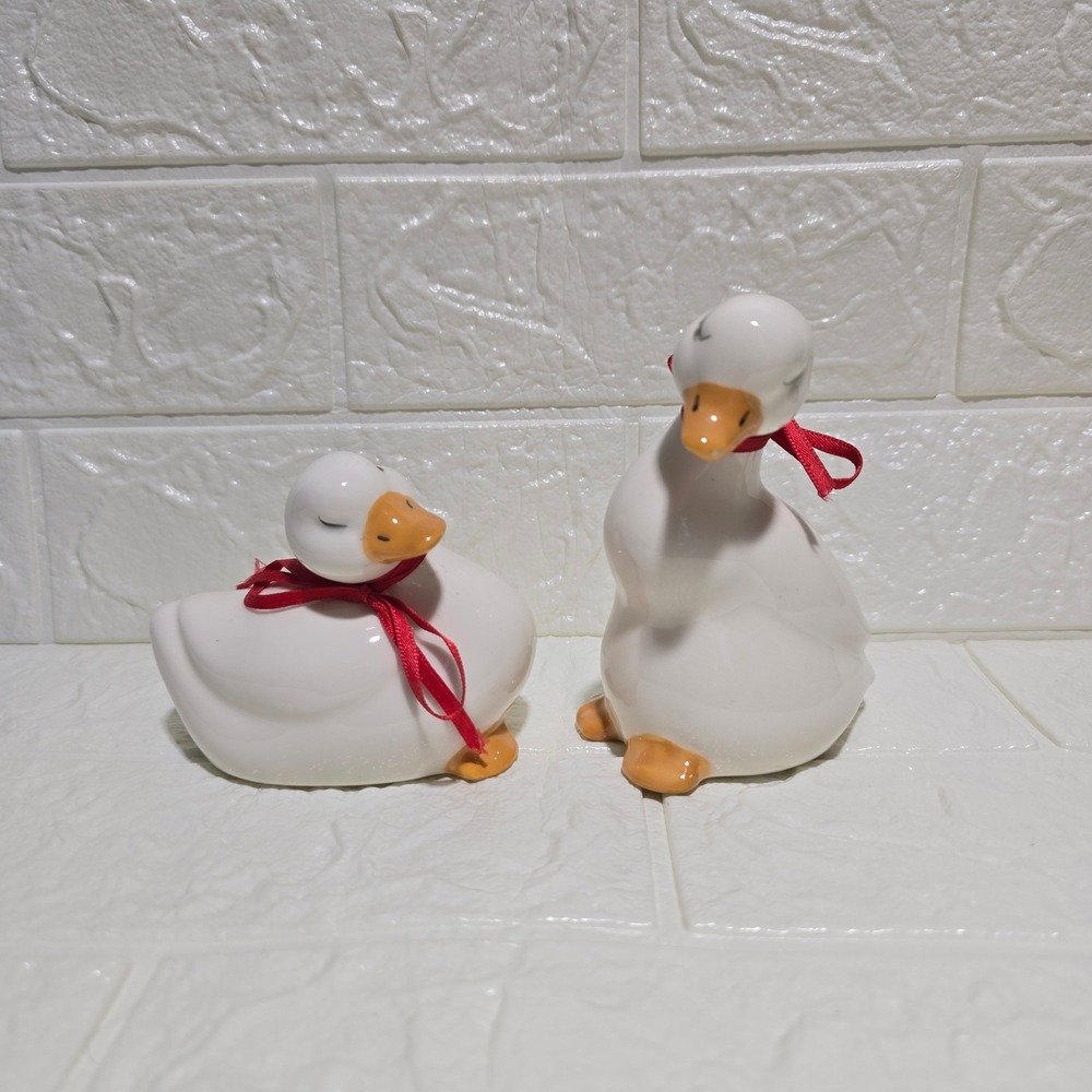 White Ceramic Duck Home Decor Set 2 w/ Red Bow Cottagecore Farmhouse